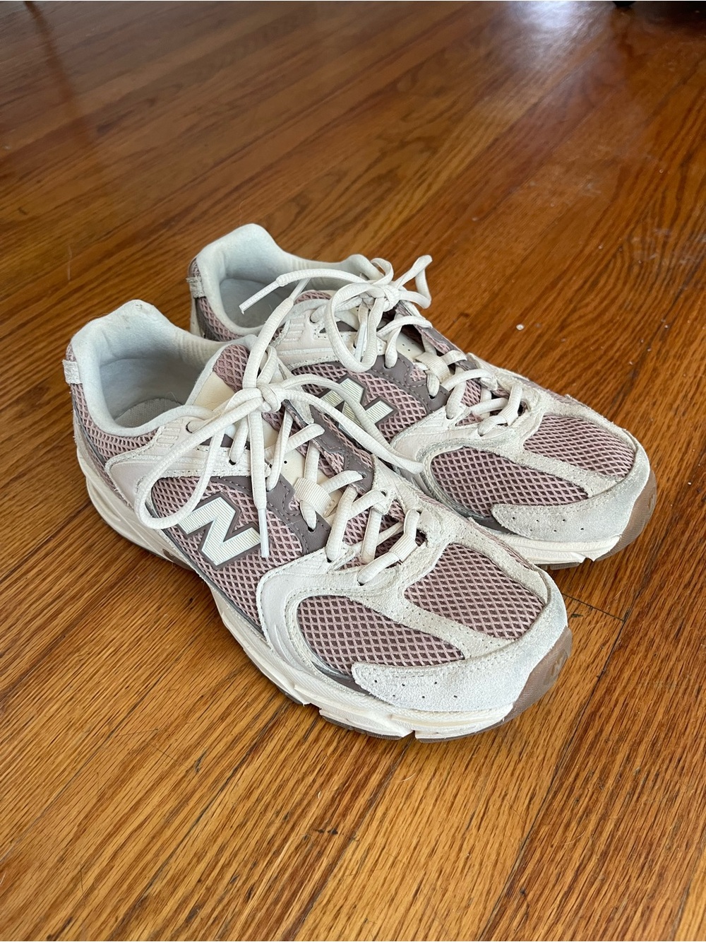 Women’s New Balance 530